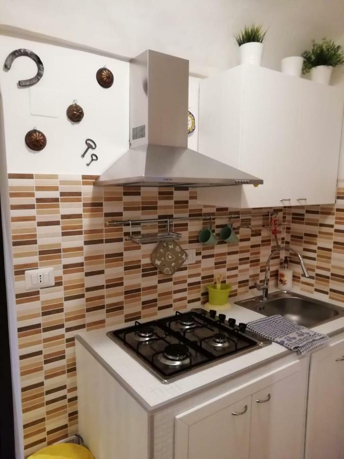 Casa Vacanze "Cortile Aquilone" Κατάνια Εξωτερικό φωτογραφία